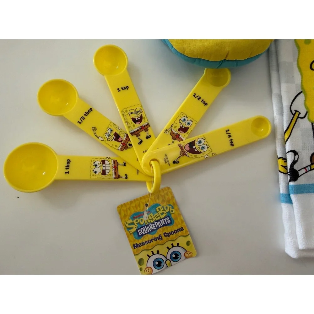 SpongeBob SquarePants Kitchen Set Mitt Pot Holder Towel Measuring Spoons Timer